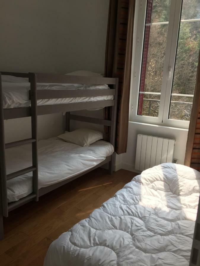 Magnifique Et Lumineux Appartement Au Coeur Du Sancy Saint-Nectaire Exterior photo