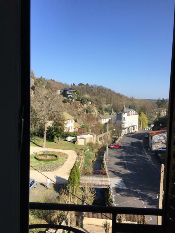 Magnifique Et Lumineux Appartement Au Coeur Du Sancy Saint-Nectaire Exterior photo